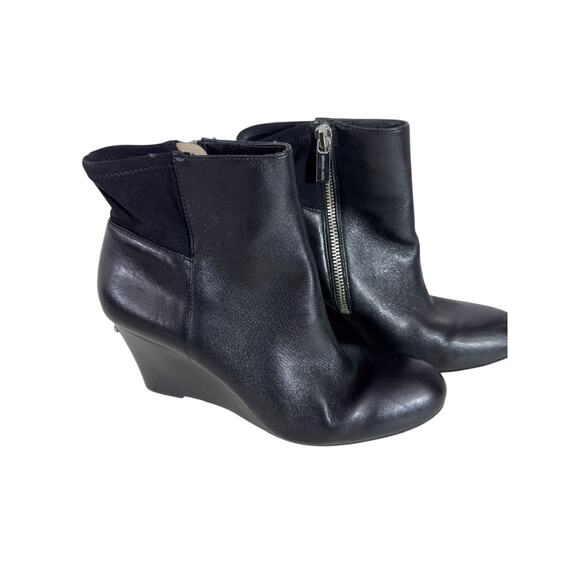 "Michael Kors"  Bromley Womens Blk Leather Wedge Bootie Side Zipper NEW? Classy - Picture 3 of 9